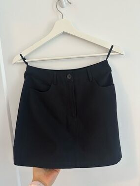 Henne Black Mini Skirt